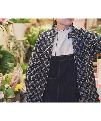 chambre de charme ガーデン刺繍プルオーバー chambre de charme（シャンブルドゥシャーム）の「cdc ラムナイロン