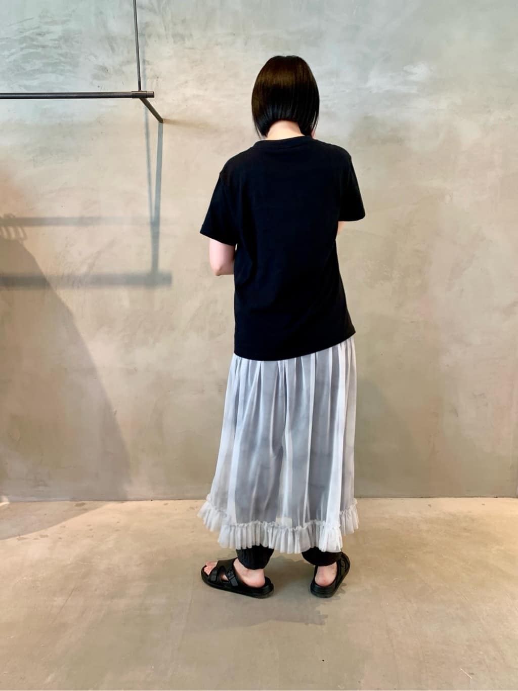 iki 代々木上原路面 身長:165cm 2025.06.19 iki 代々木上原路面 身長:165cm 2025.05.14