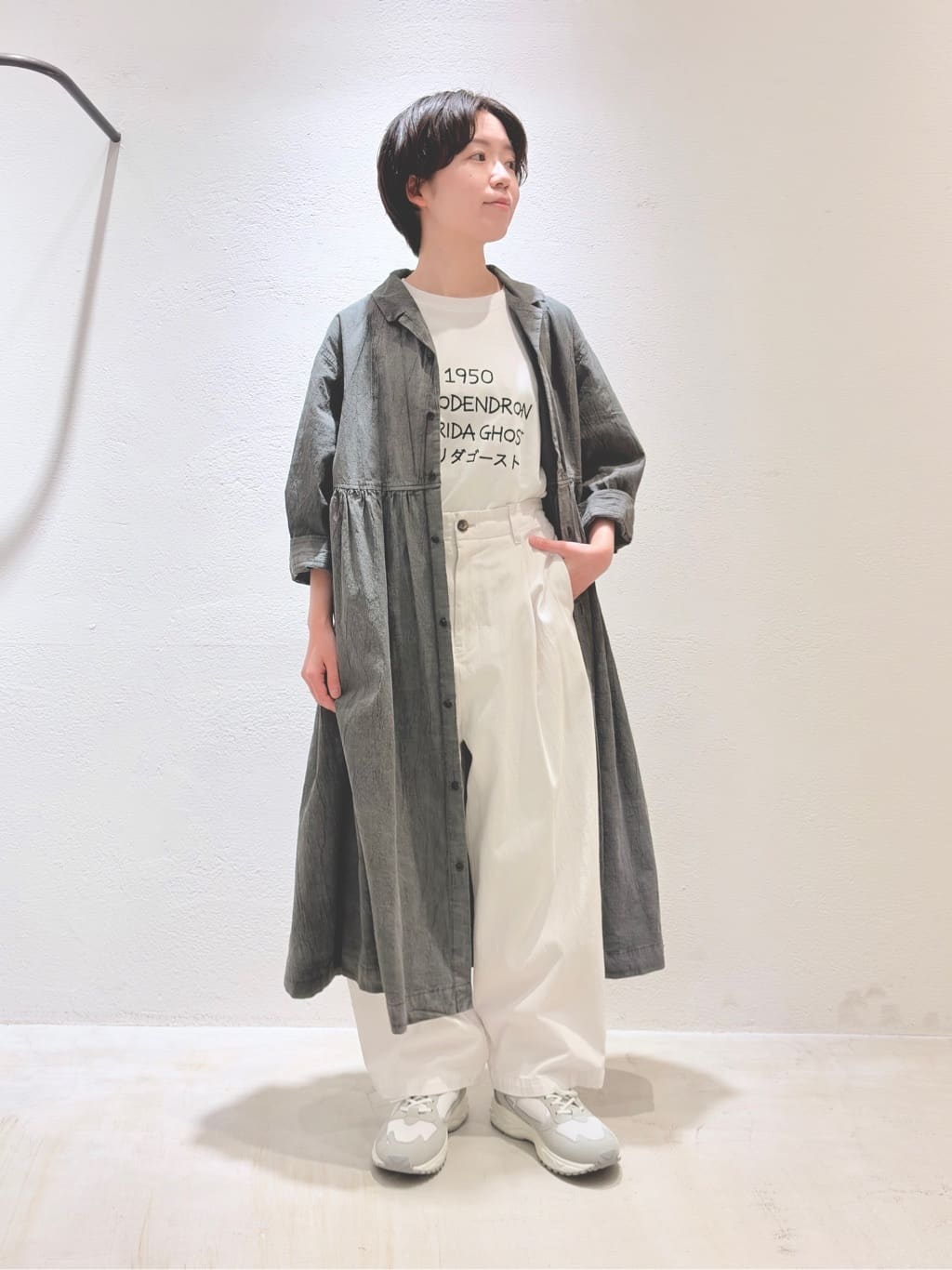 �j���E�}�����l