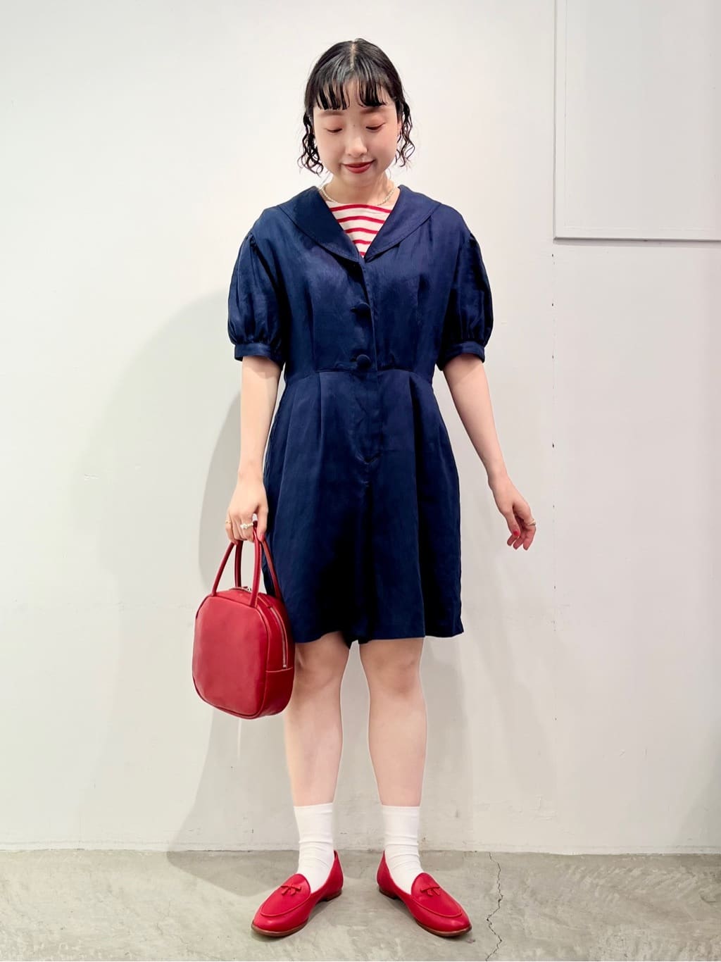 CHILD WOMAN hH 2025.05.29