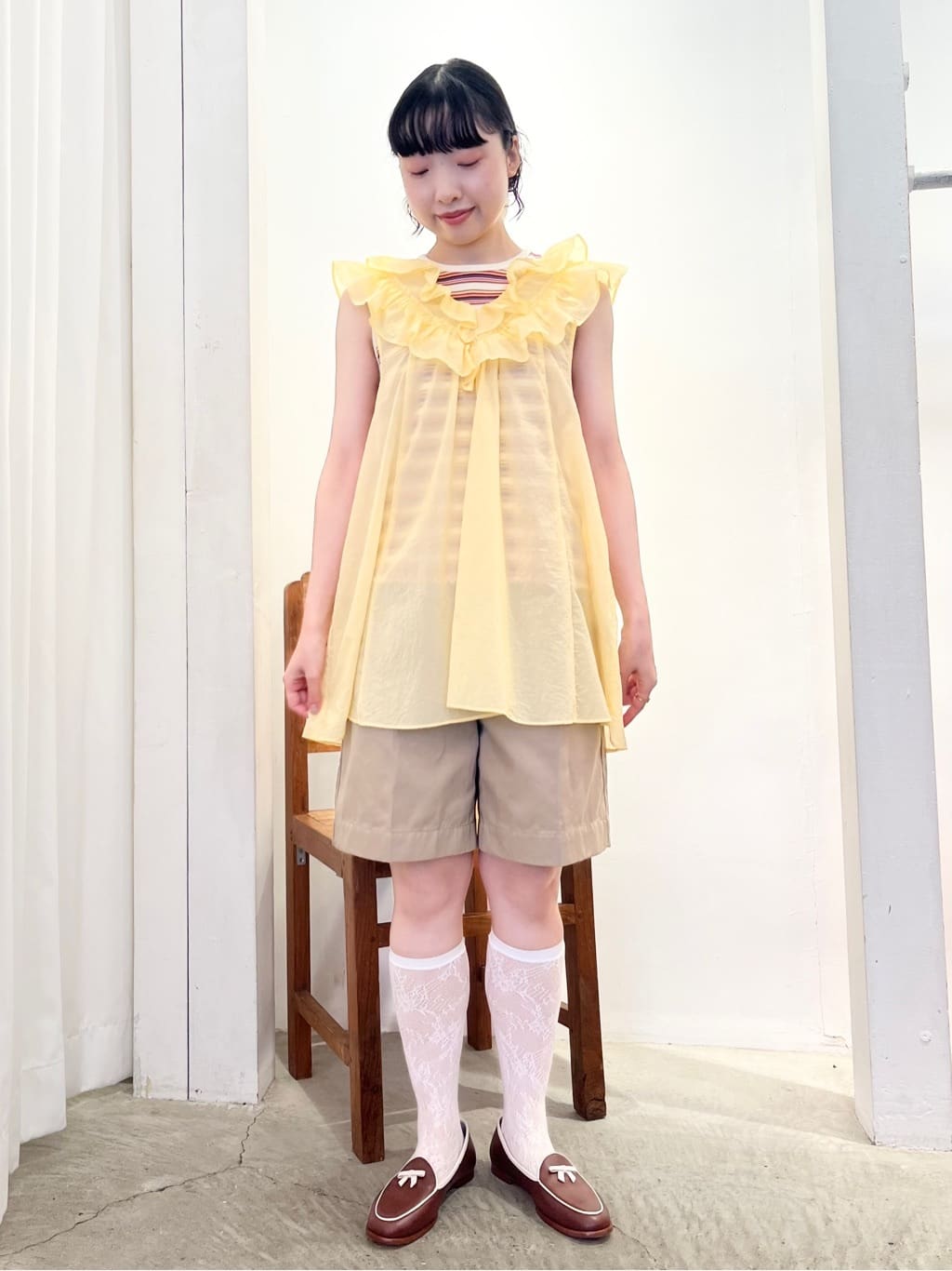 CHILD WOMAN hH 2025.06.25