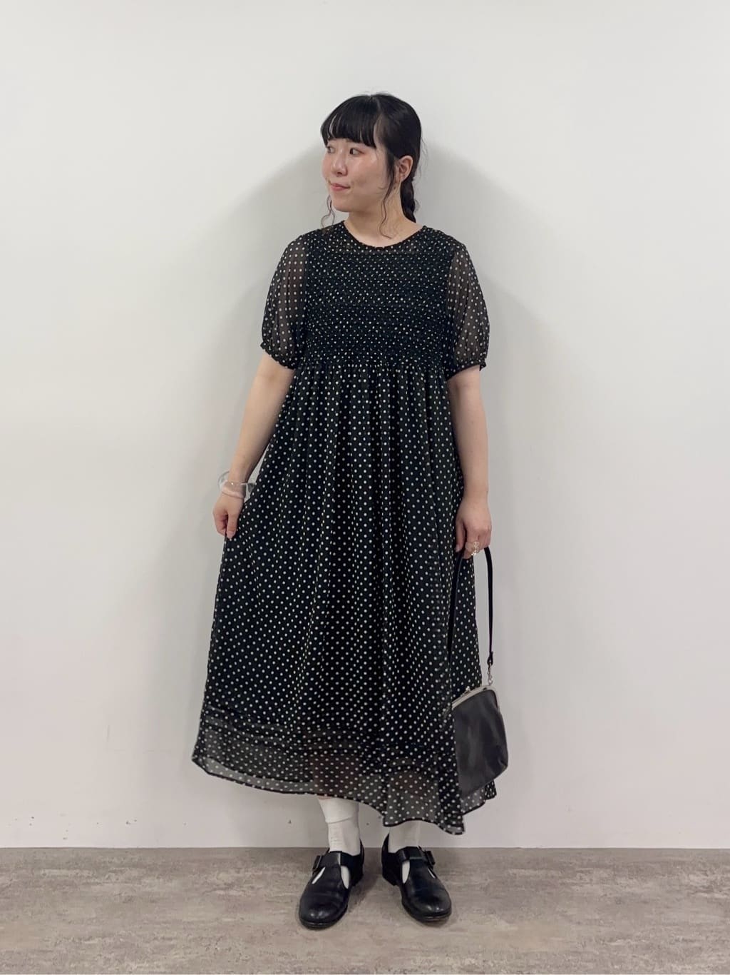 AMBIDEX Store △〇 ドット刺繍 ワンピース(F クロ): bulle de savon
