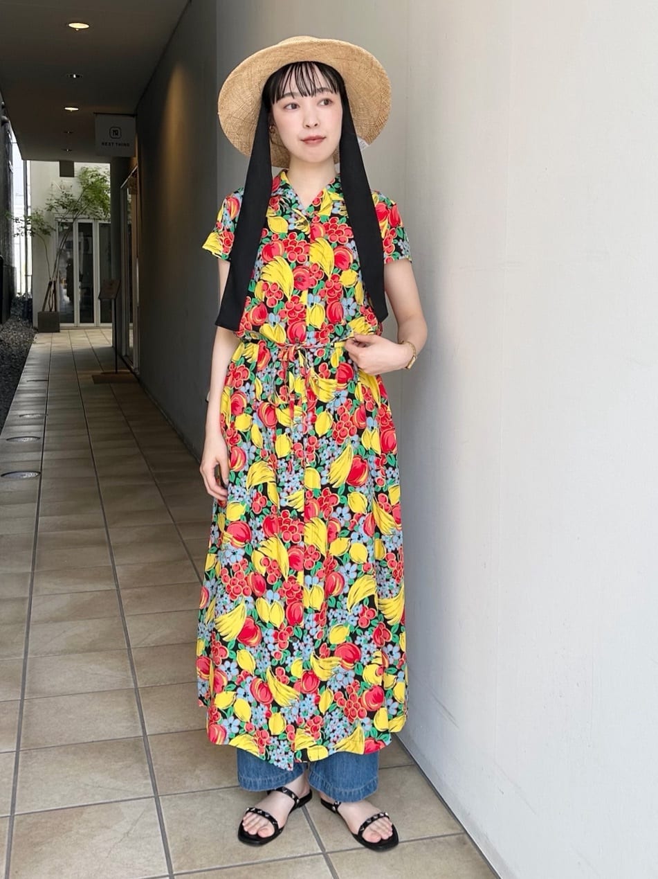 CHILD WOMAN ÉhH