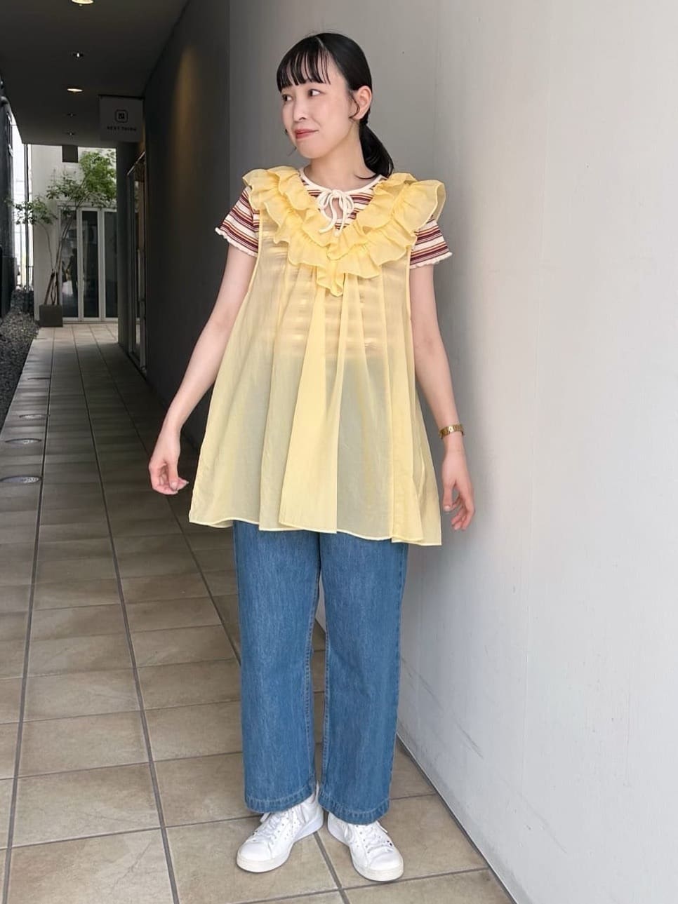 CHILD WOMAN