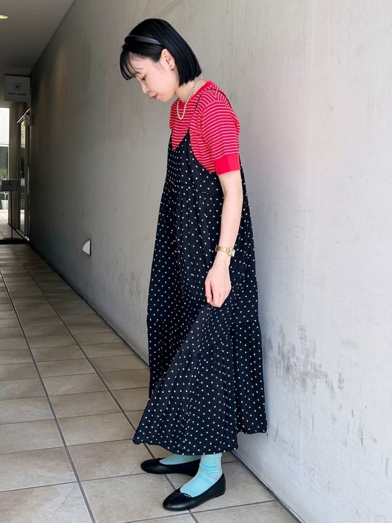 Dot and Stripes CHILD WOMAN ÉhH gF161cm 2023.08.21