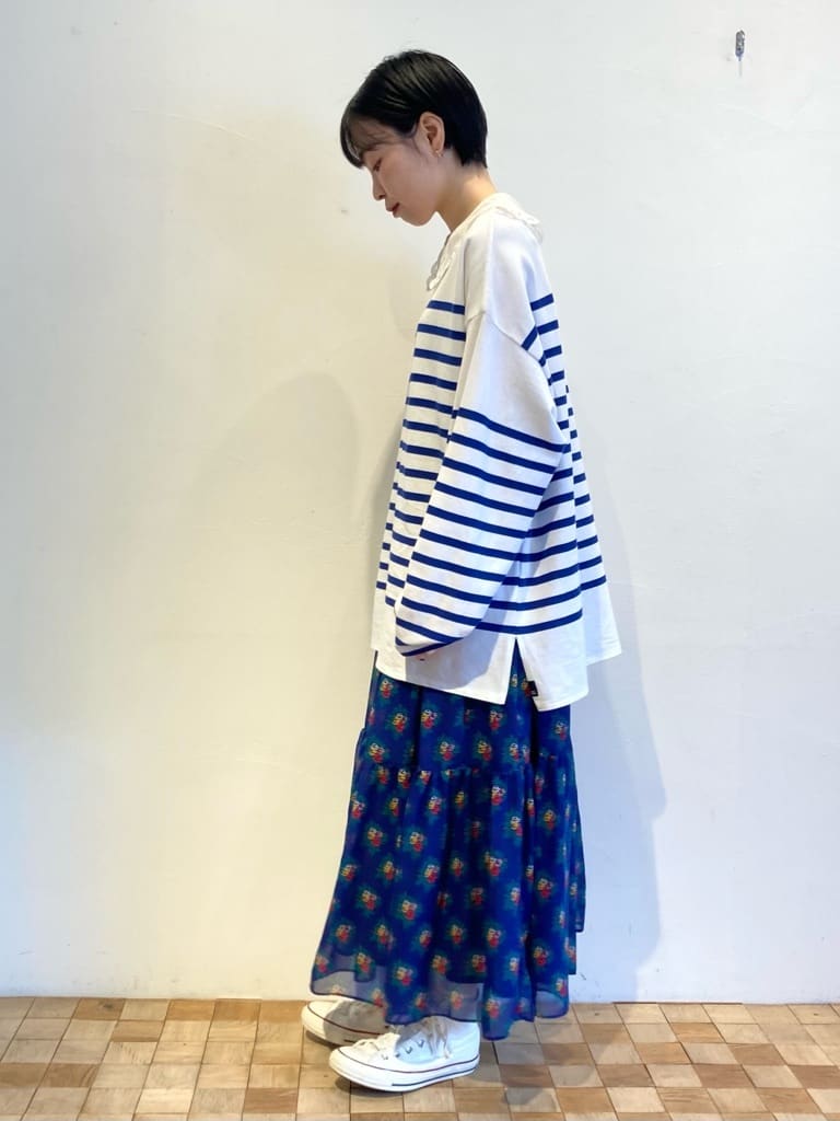 Dot and Stripes CHILD WOMAN ÉhH gF161cm 2023.03.15