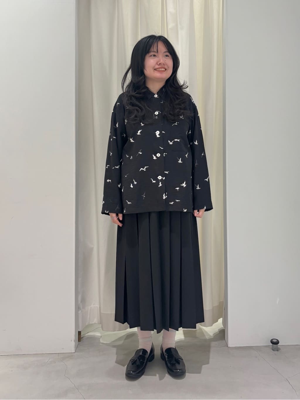 �j���E�}������