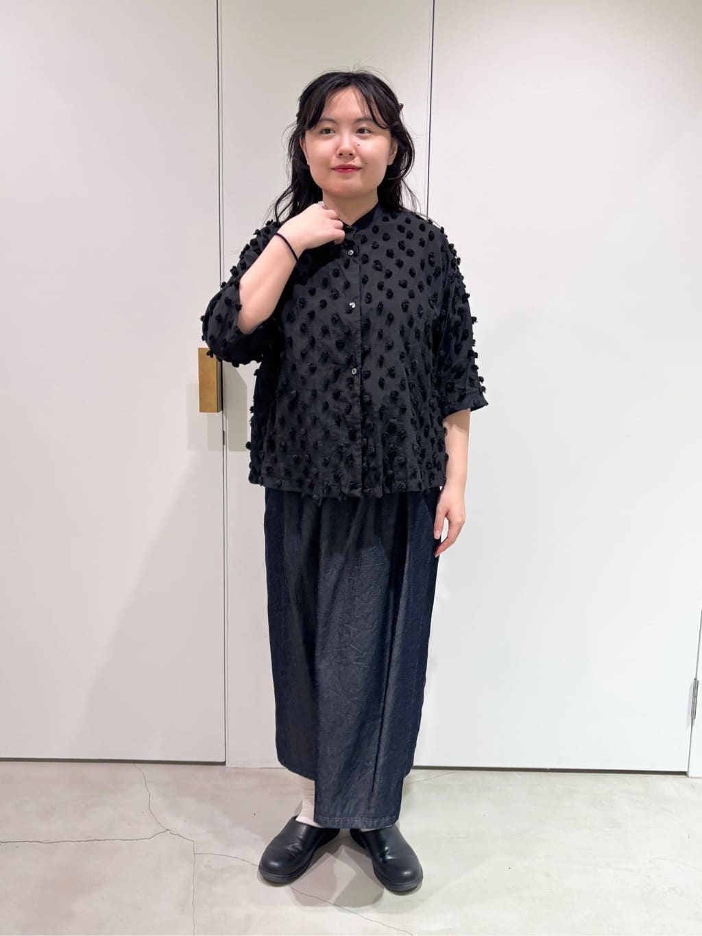 �j���E�}������