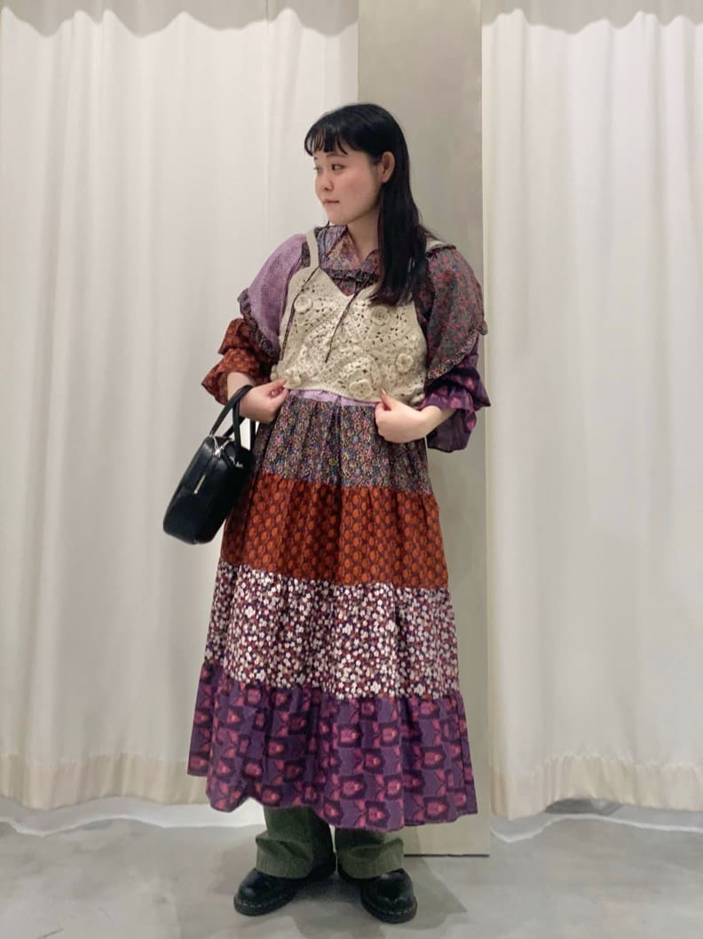 CHILD WOMAN CHILD WOMAN , PAR ICI XJCc[^EE\}` gF160cm 2022.09.30