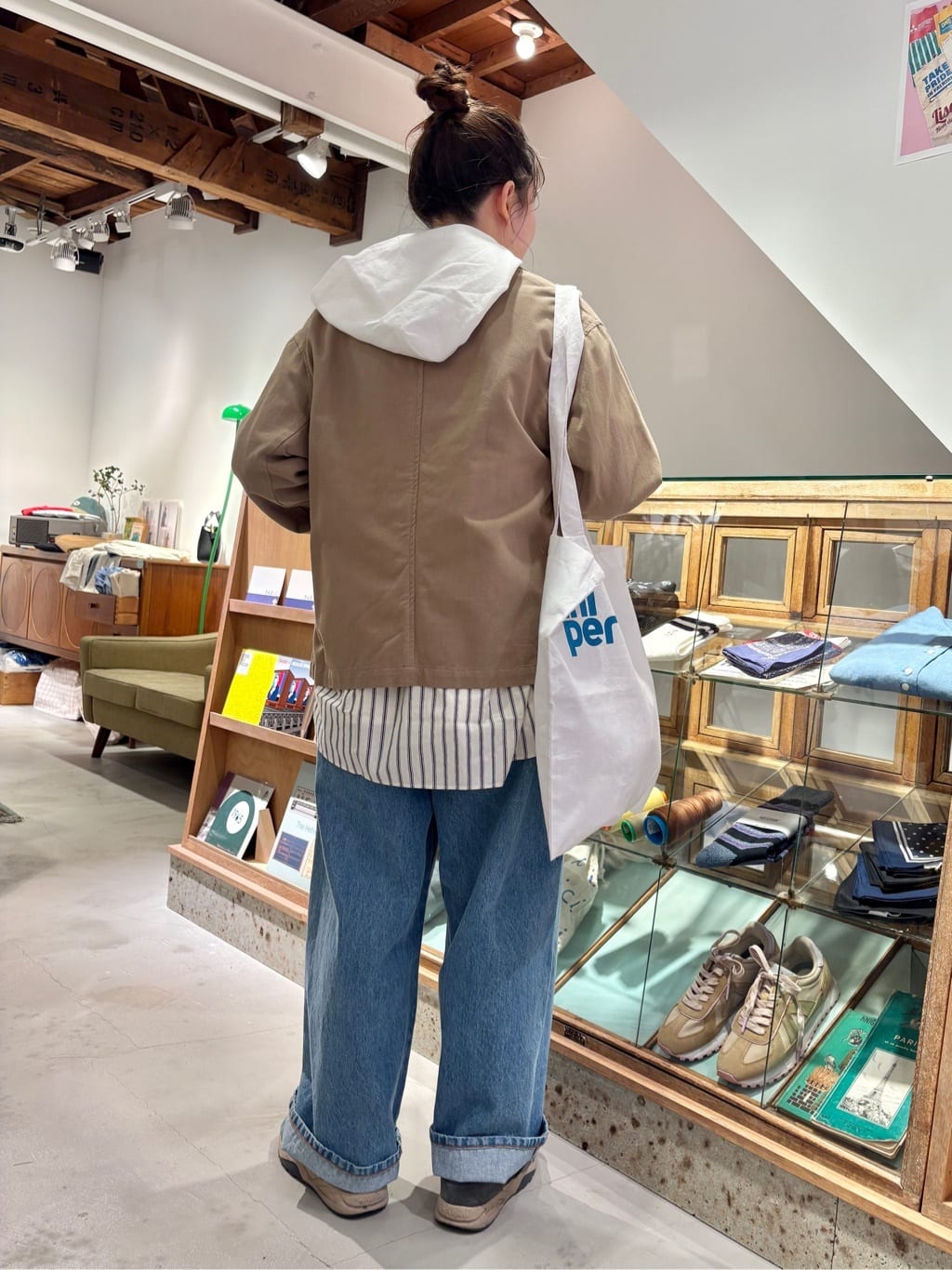 PAR ICI �s����w�H�ʓX �g���F153cm 2026.02.12