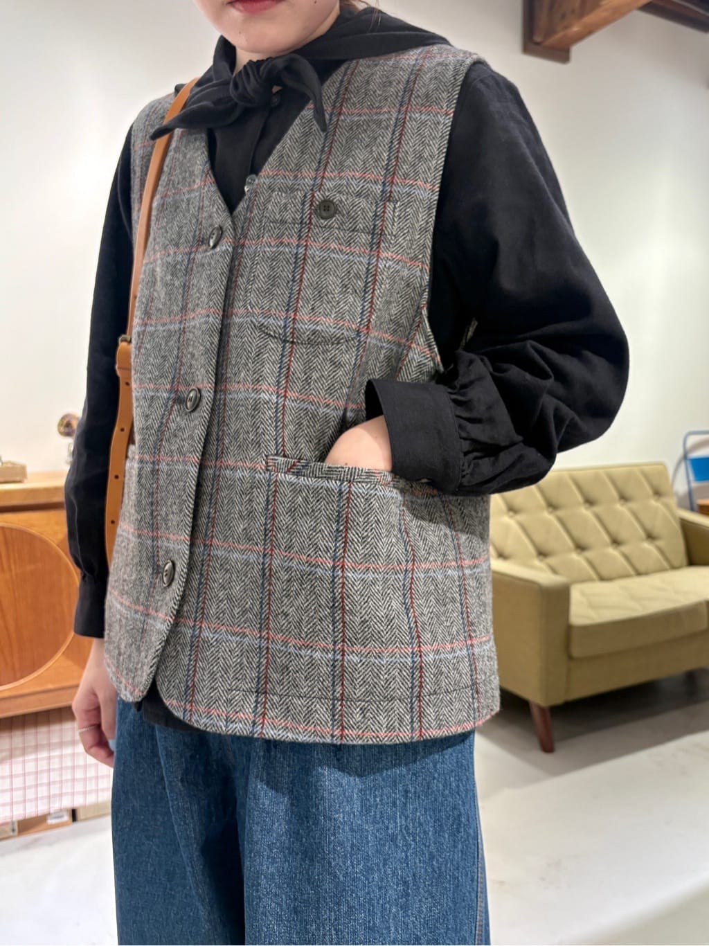 PAR ICI �s����w�H�ʓX �g���F153cm 2025.10.28