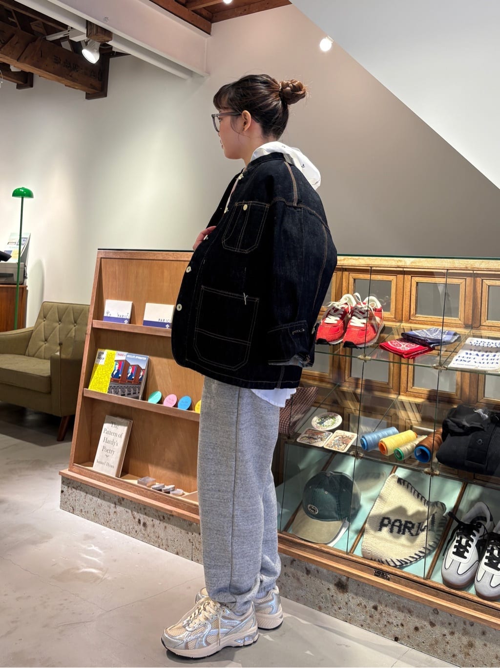 PAR ICI �s����w�H�ʓX �g���F153cm 2025.12.18