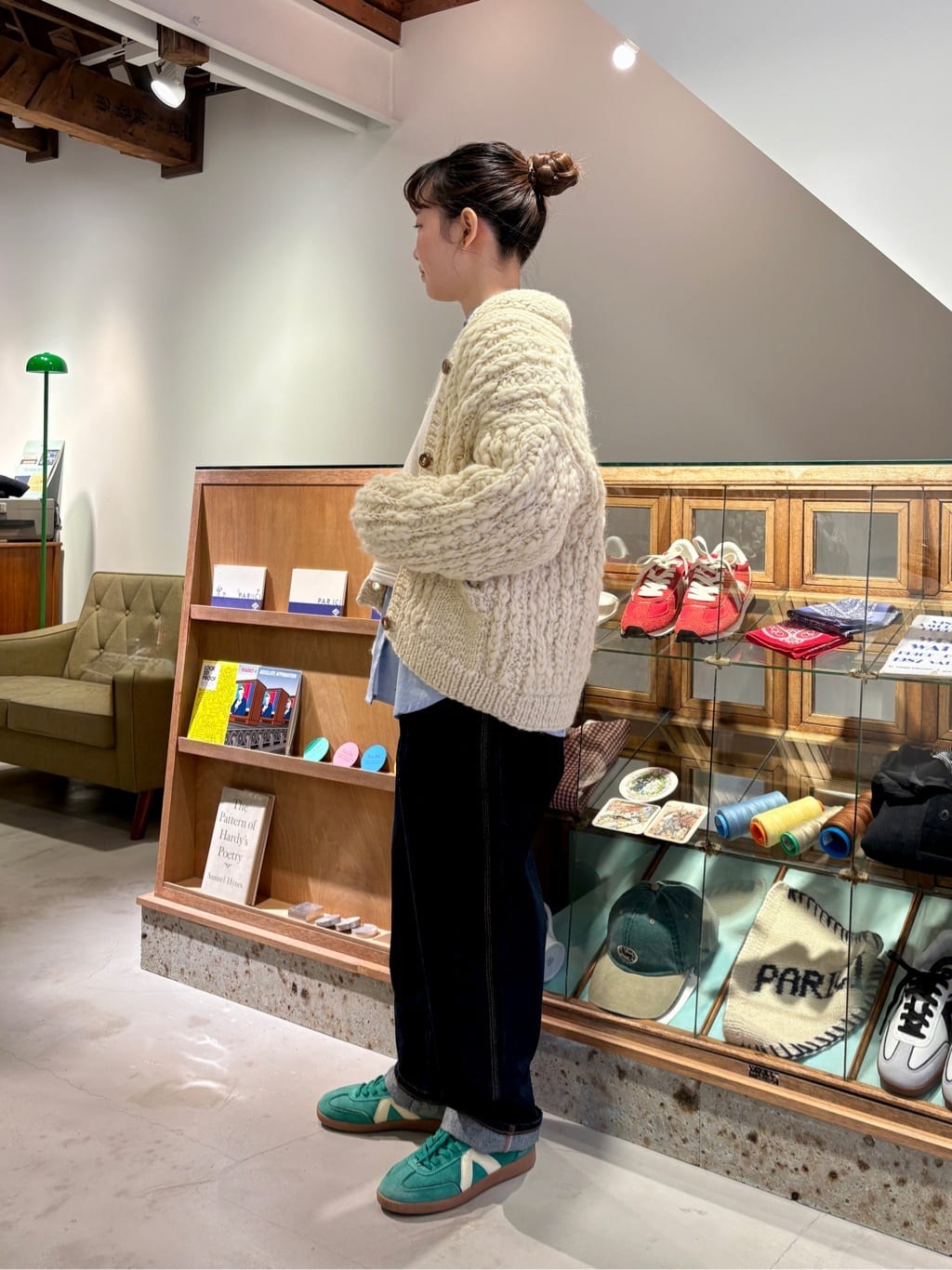 PAR ICI �s����w�H�ʓX �g���F153cm 2025.12.18