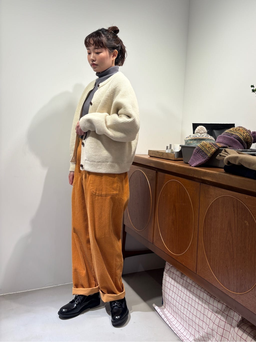 PAR ICI �s����w�H�ʓX �g���F153cm 2025.11.04