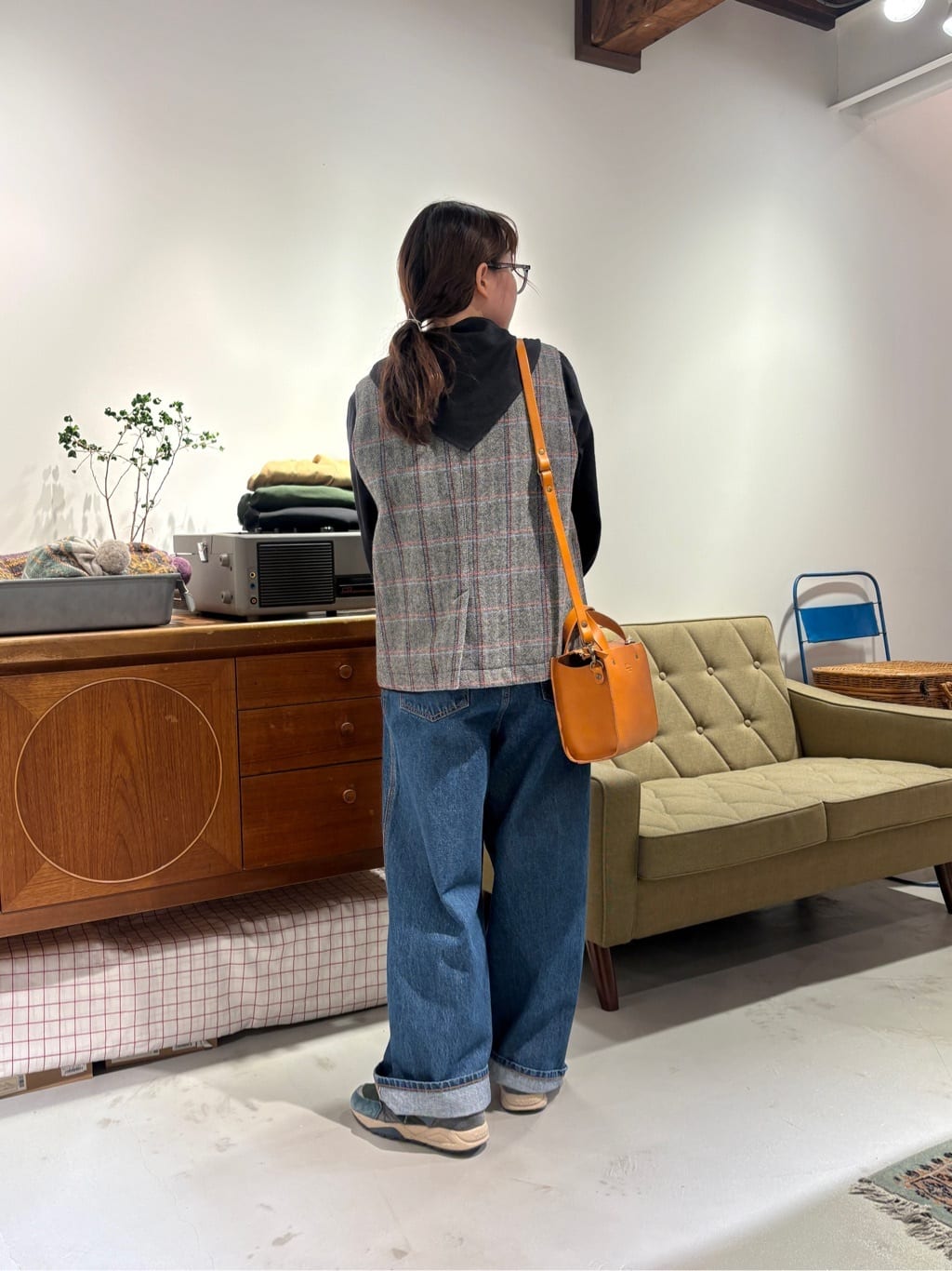 PAR ICI �s����w�H�ʓX �g���F153cm 2025.10.28