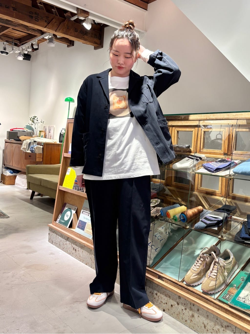 PAR ICI �s����w�H�ʓX �g���F153cm 2026.02.12