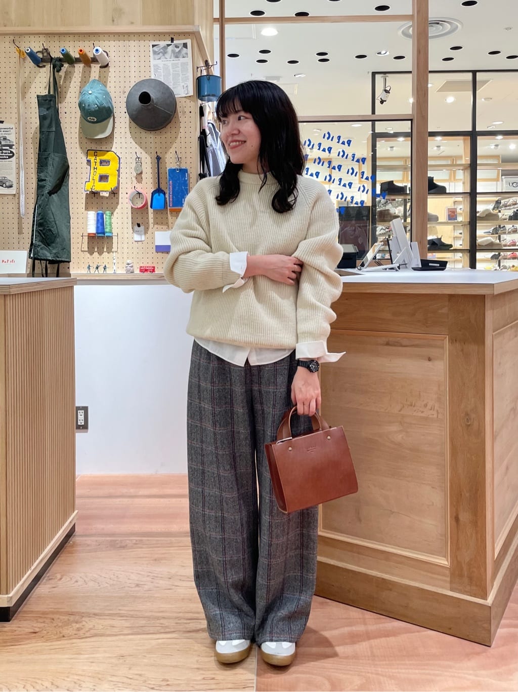 PAR ICI pR gF156cm 2025.11.04