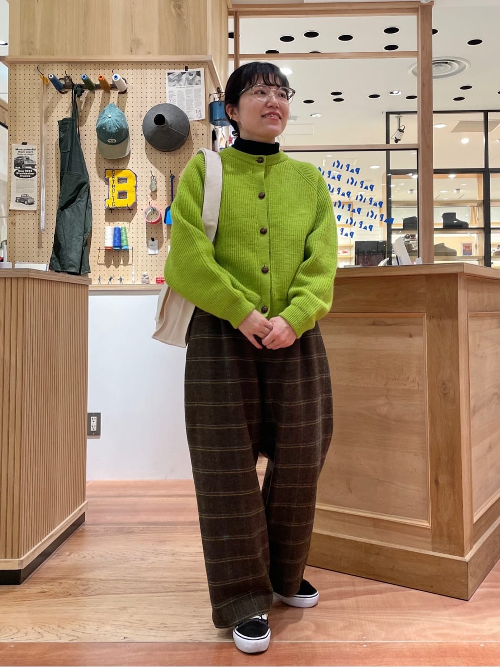 PAR ICI pR gF156cm 2025.11.11