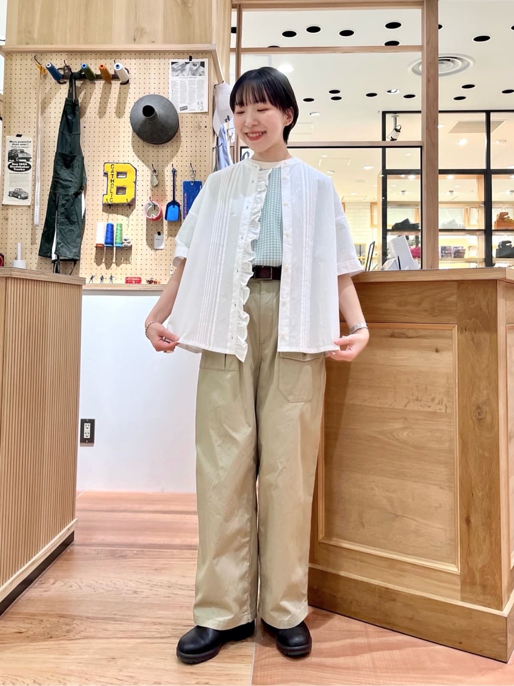 gˎH