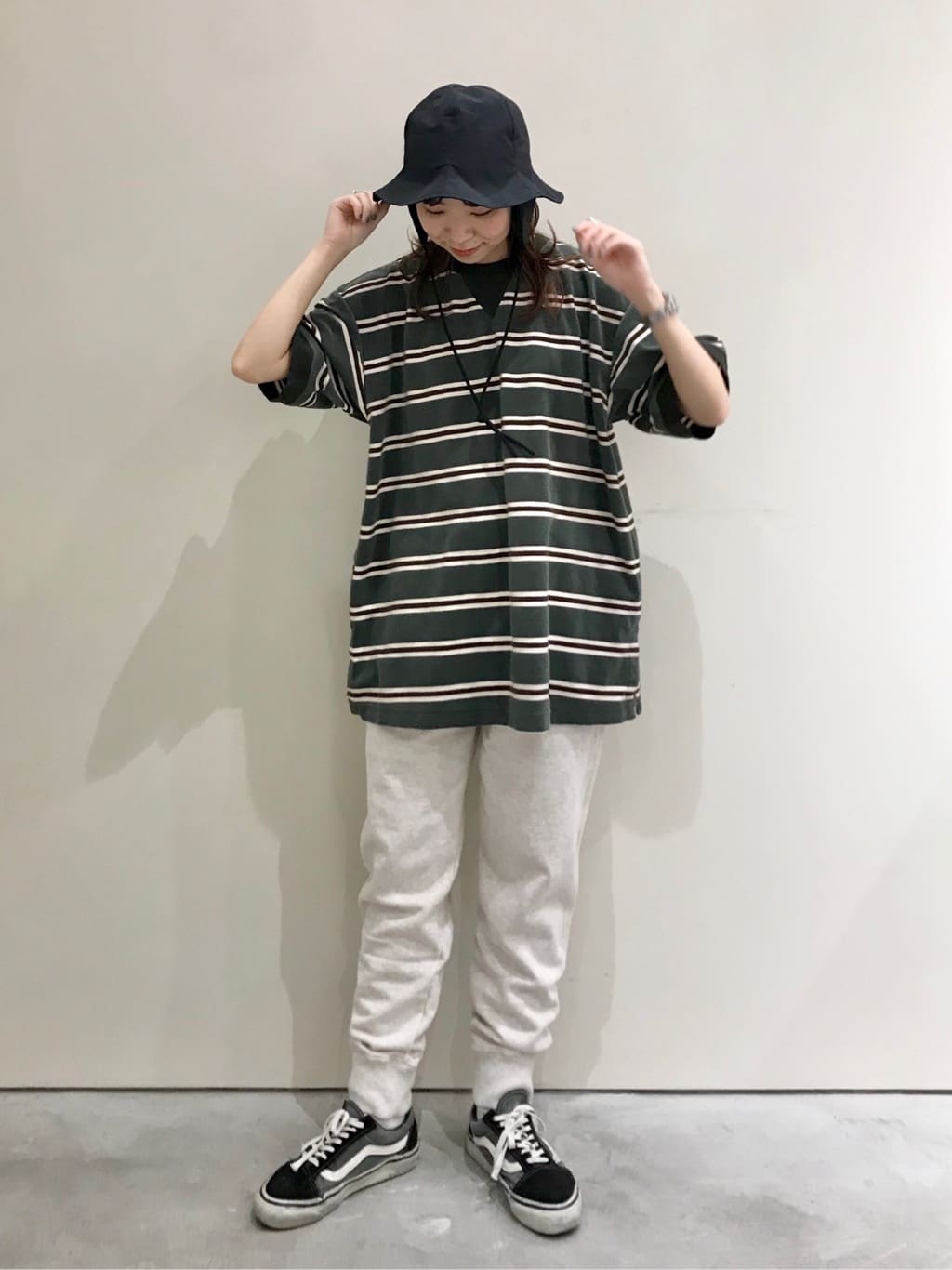 CHILD WOMAN CHILD WOMAN , PAR ICI 新宿ミロード 身長:154cm 2022.05.17 CHILD WOMAN CHILD WOMAN , PAR ICI 新宿ミロード 身長:154cm 2022.05.17