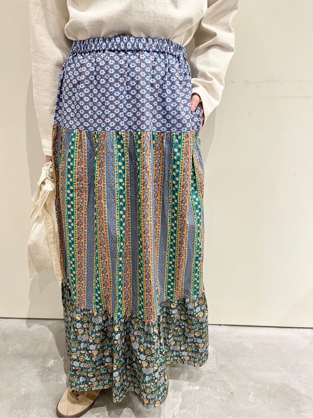 CHILD WOMAN  gF154cm 2025.03.08
