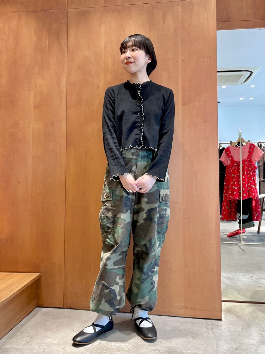 gˎH