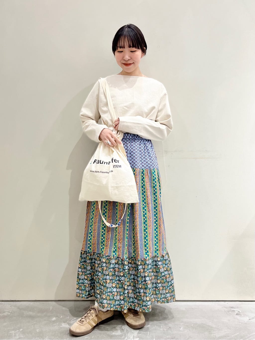 CHILD WOMAN  gF154cm 2025.03.08
