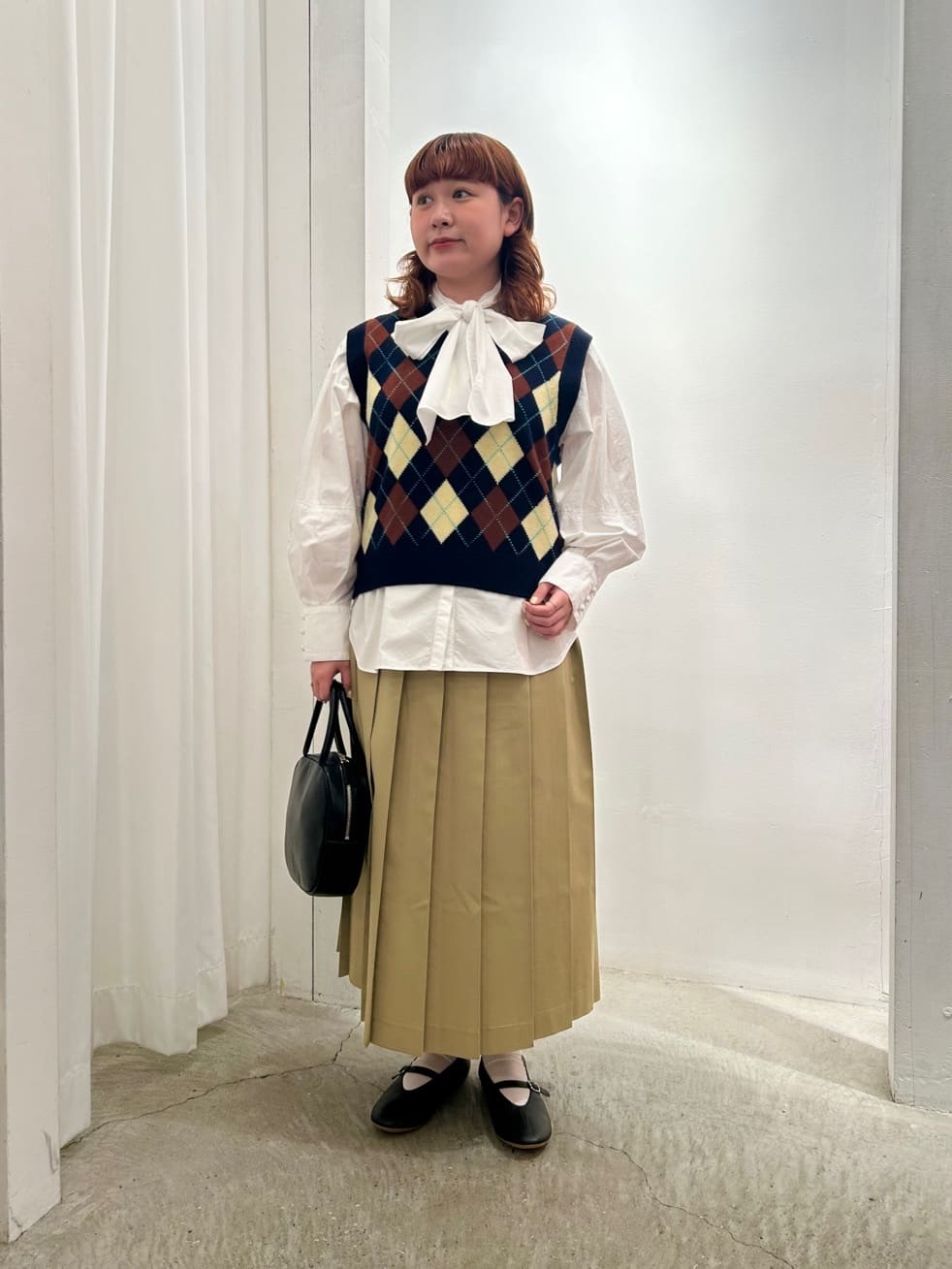 CHILD WOMAN hH gF155cm 2025.11.04