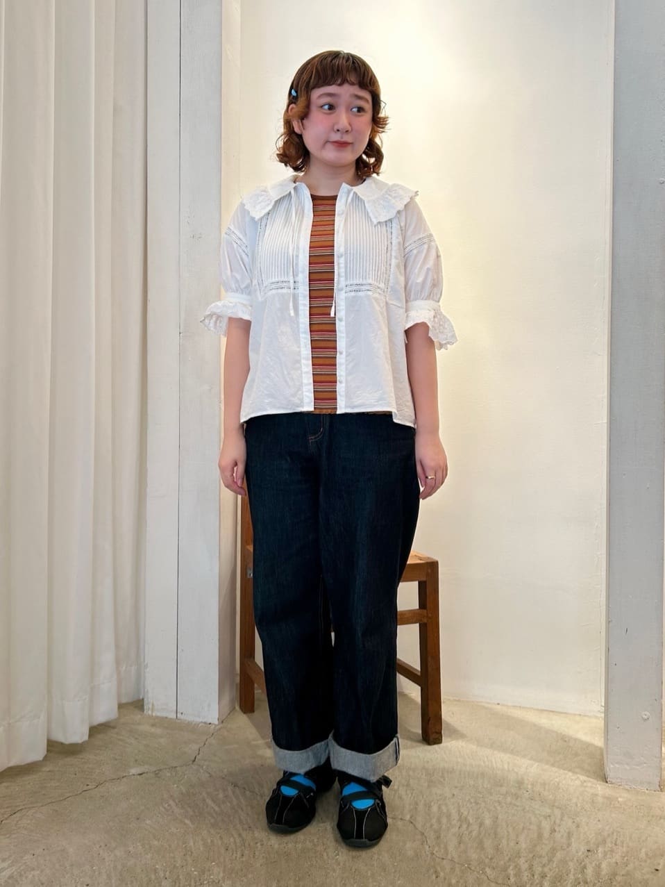 CHILD WOMAN hH