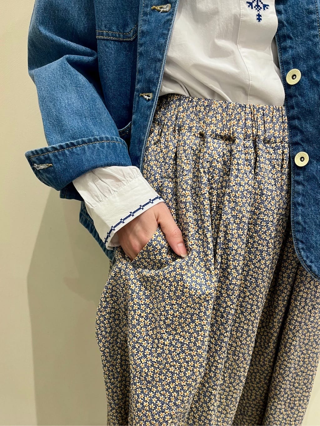 CHILD WOMAN  gF160cm 2025.01.30