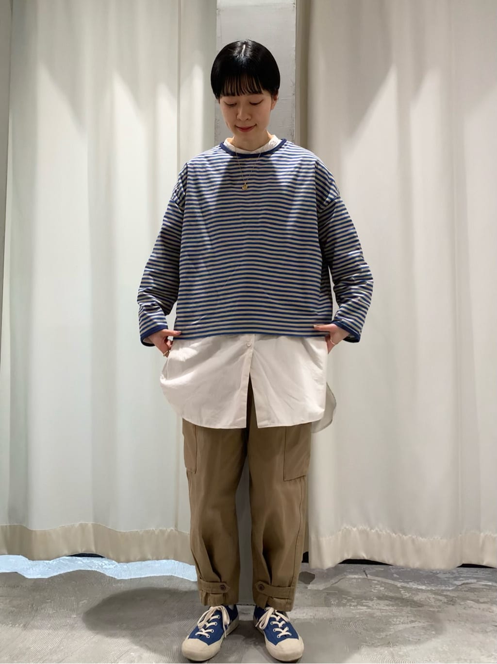 CHILD WOMAN , PAR ICI ~ll 2023.02.01
