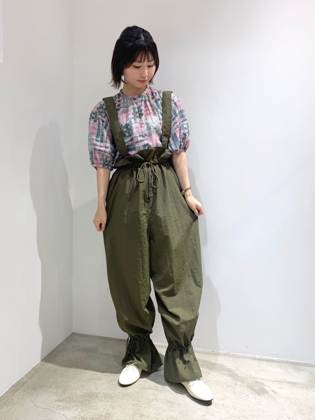 l'atelier du savon ルクア大阪 身長:157cm 2022.06.27 l'atelier du savon ルクア大阪 身長:157cm 2022.06.27