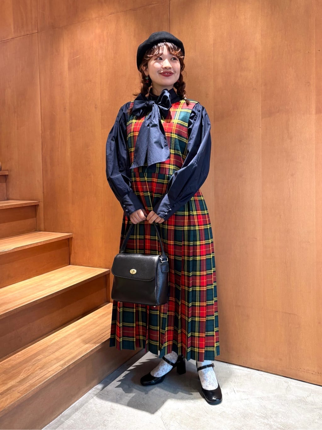 CHILD WOMAN gˎH gF150cm 2025.10.06