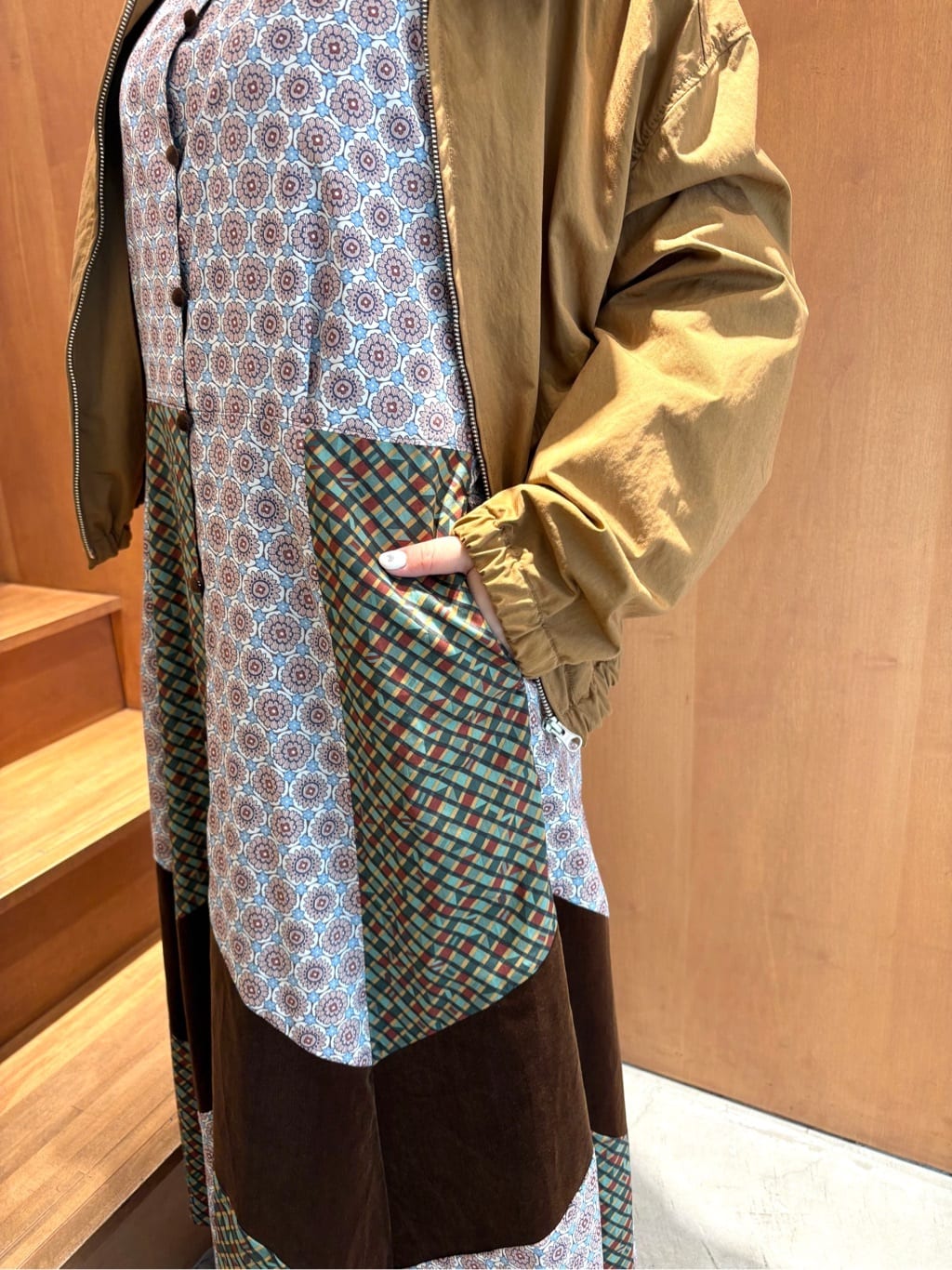 CHILD WOMAN �g�ˎ��H�� �g���F150cm 2025.09.27