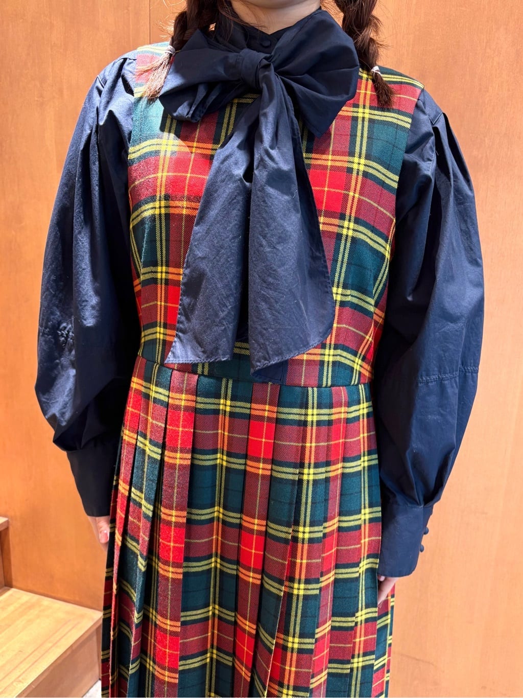 CHILD WOMAN gˎH gF150cm 2025.10.06