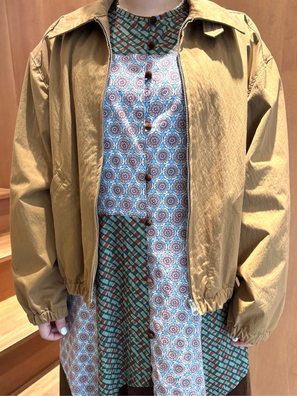 CHILD WOMAN �g�ˎ��H�� �g���F150cm 2025.09.27