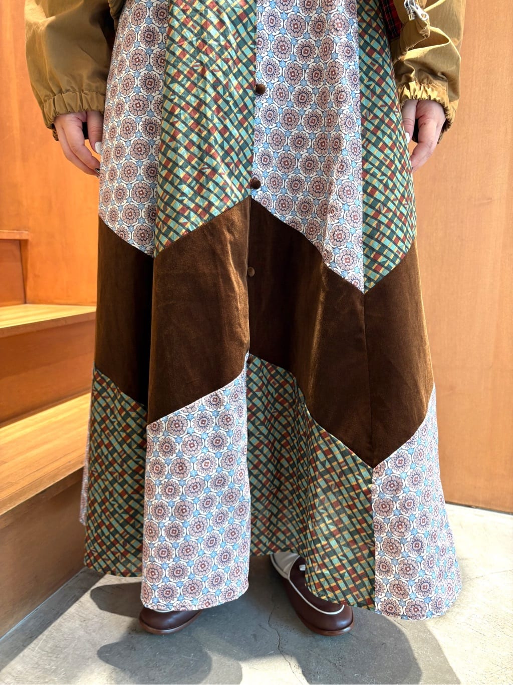 CHILD WOMAN �g�ˎ��H�� �g���F150cm 2025.09.27