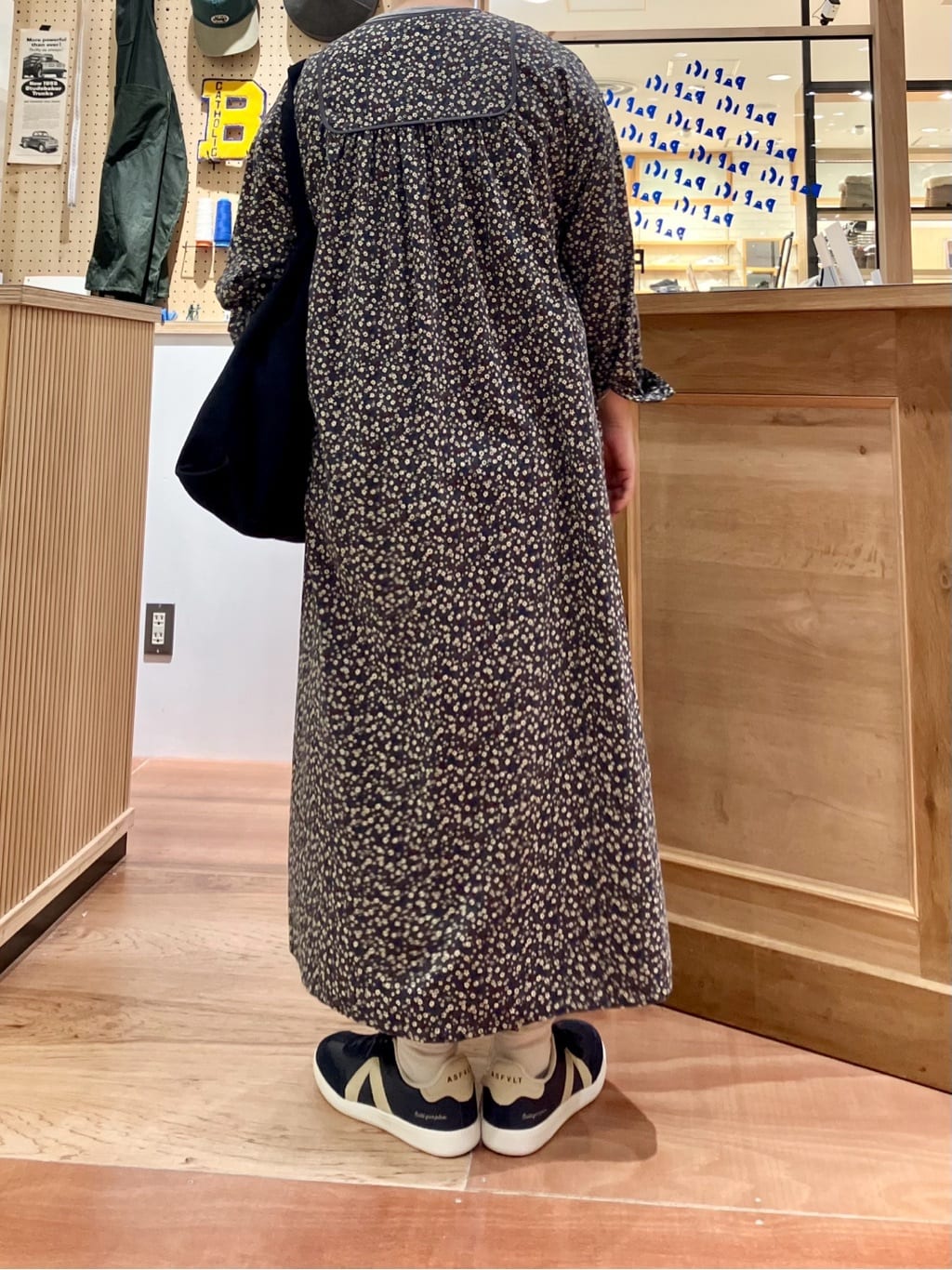 PAR ICI ���p���R�� �g���F158cm 2025.10.17