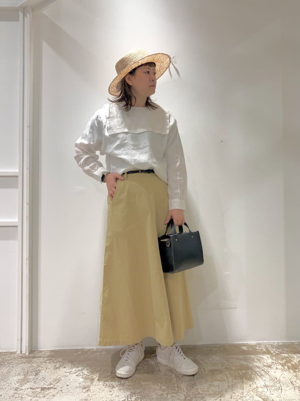 PAR ICI ~lkZ gF158cm 2023.04.22