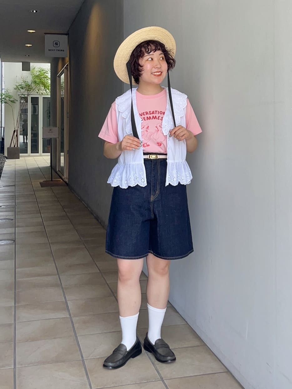CHILD WOMAN ÉhH