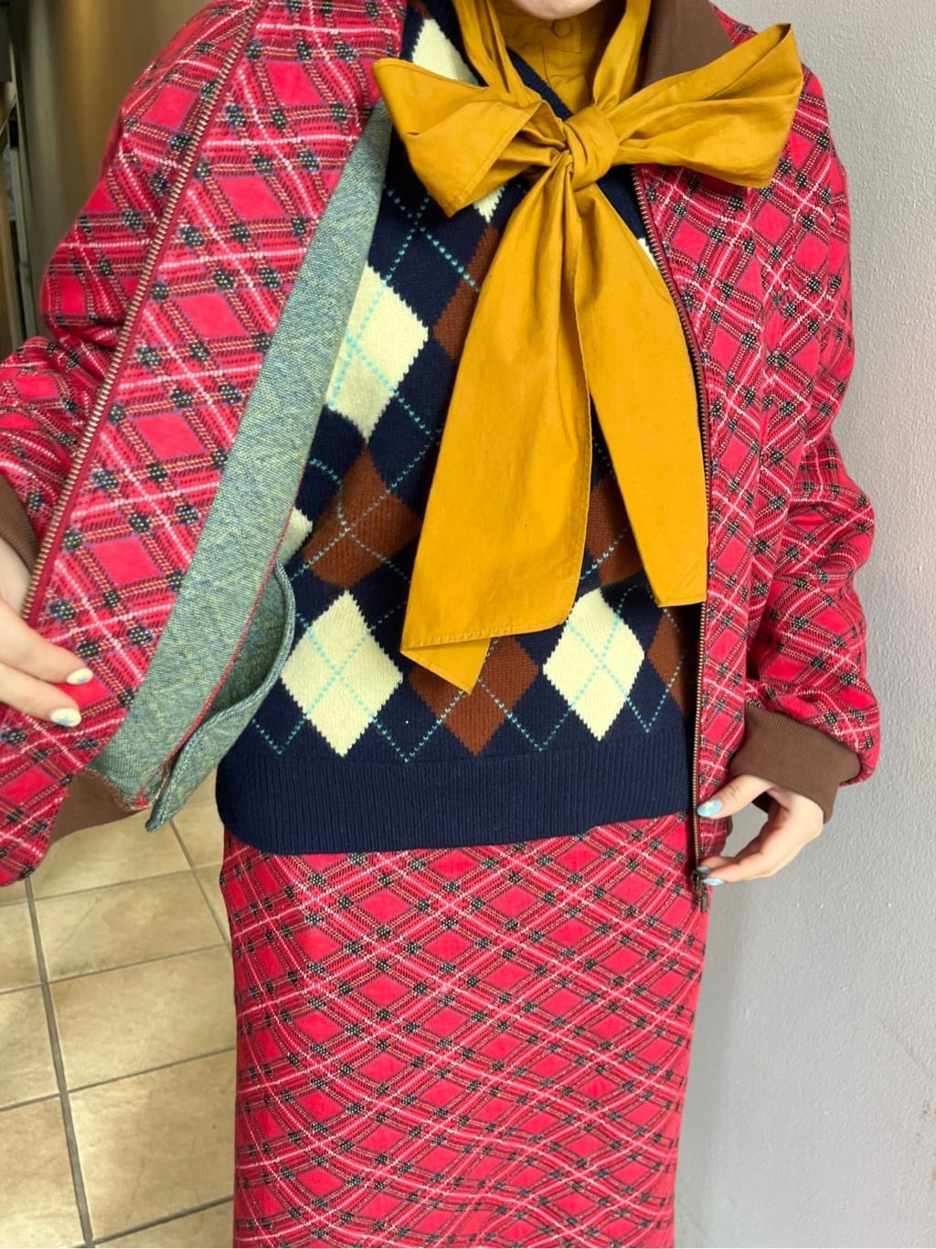 CHILD WOMAN ���É��h�H�� �g���F150cm 2025.12.24