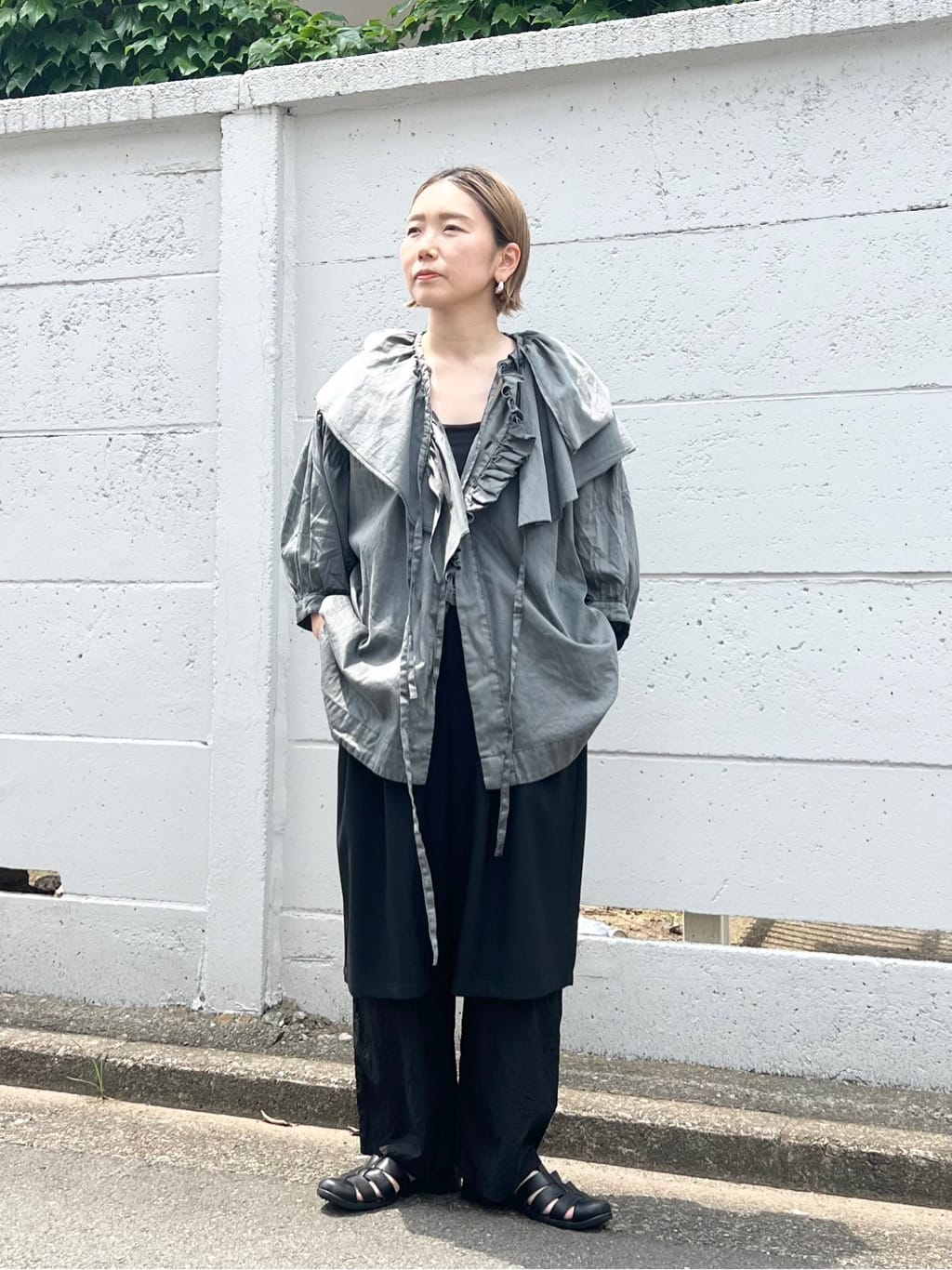 gˎH