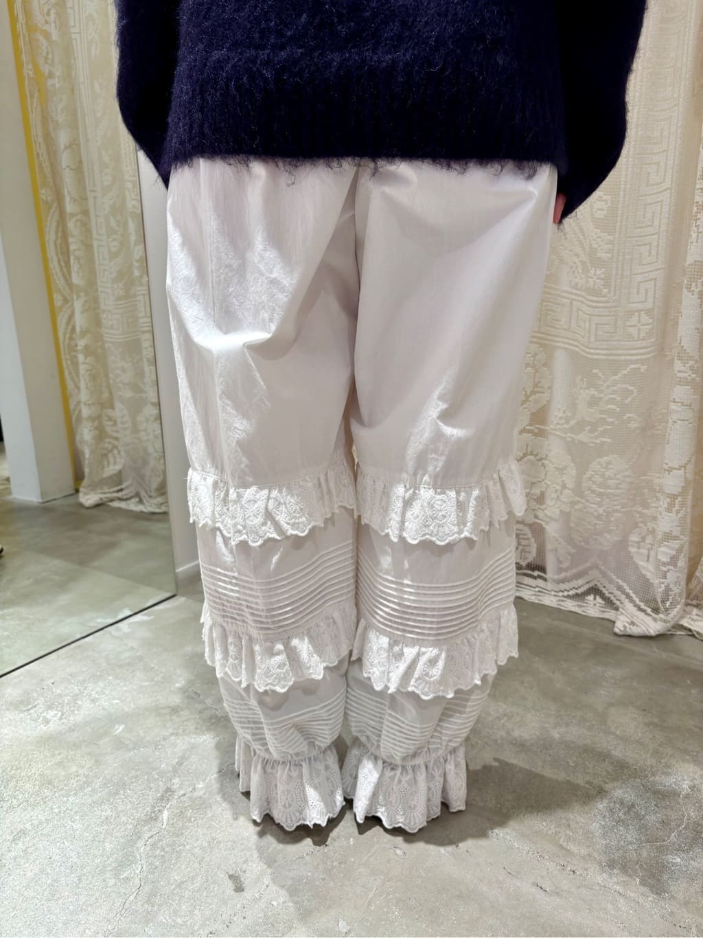 CHILD WOMAN �g�ˎ��H�� �g���F149cm 2025.10.20