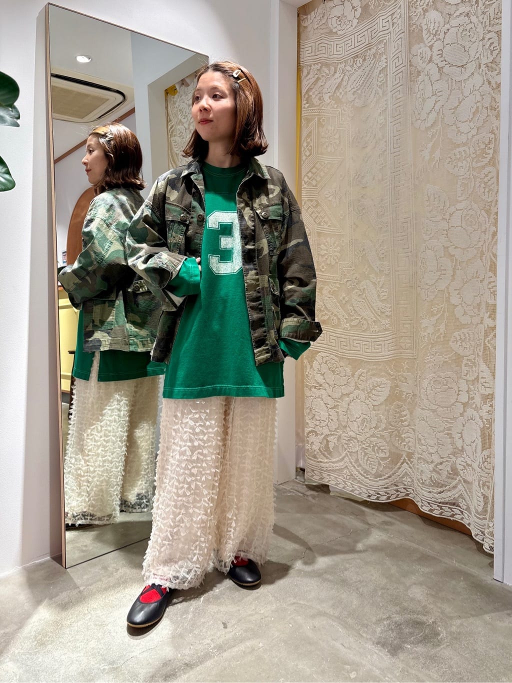 CHILD WOMAN 吉祥寺路面 身長:149cm 2025.03.15 CHILD WOMAN 吉祥寺路面 身長:149cm 2025.03.16