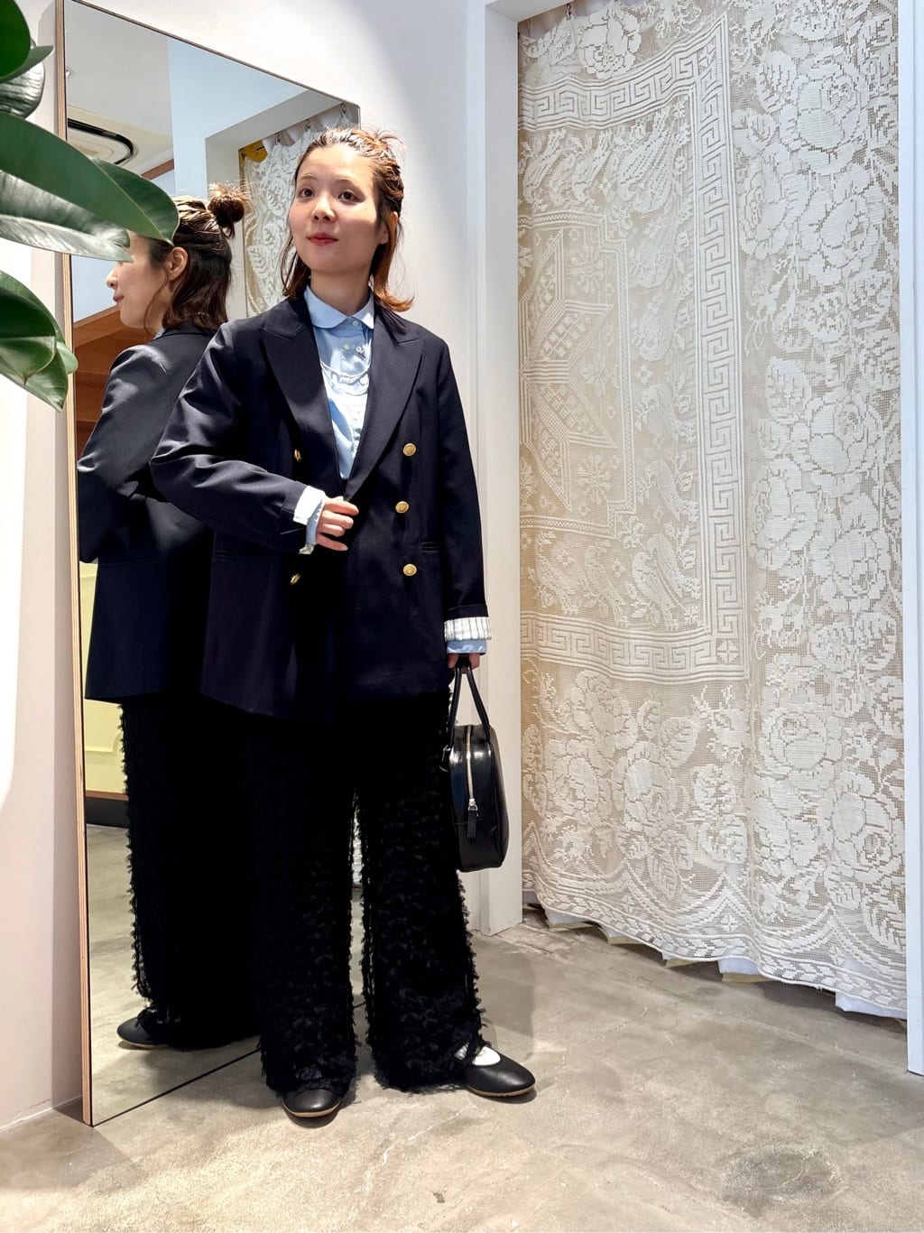 CHILD WOMAN 吉祥寺路面 身長:149cm 2025.03.15 CHILD WOMAN 吉祥寺路面 身長:149cm 2025.03.15