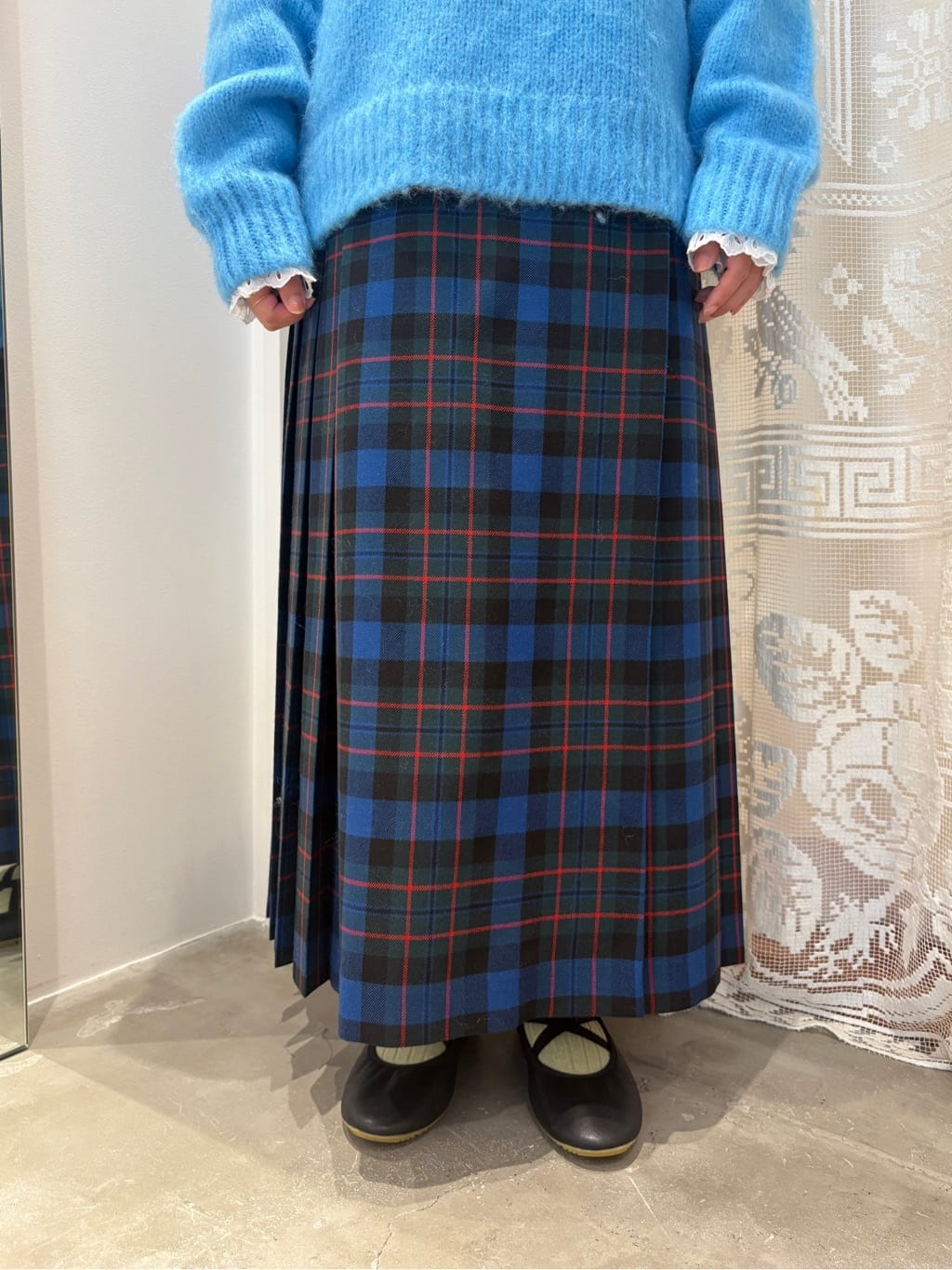 CHILD WOMAN gˎH gF149cm 2025.10.07