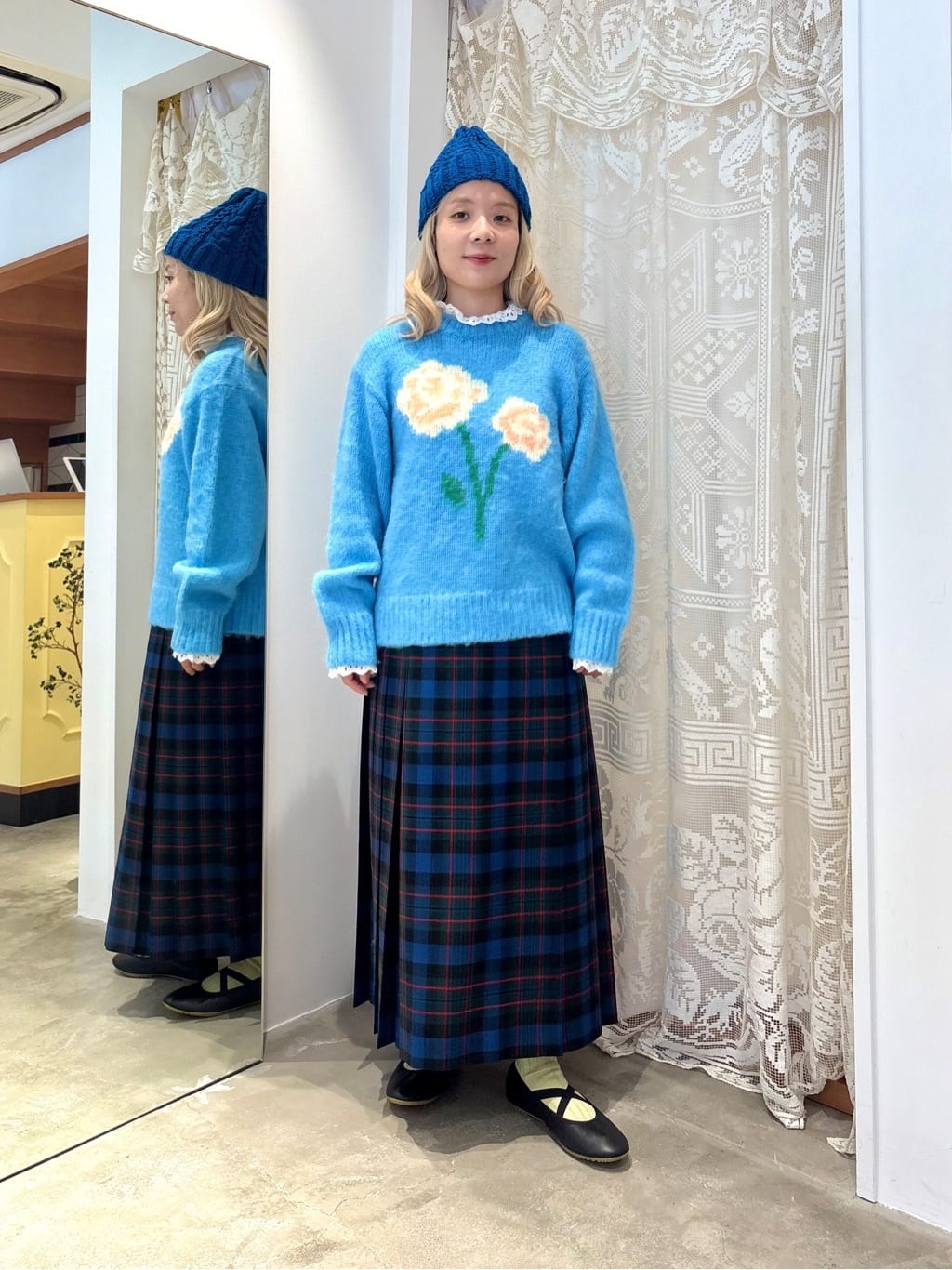 CHILD WOMAN gˎH gF149cm 2025.10.07