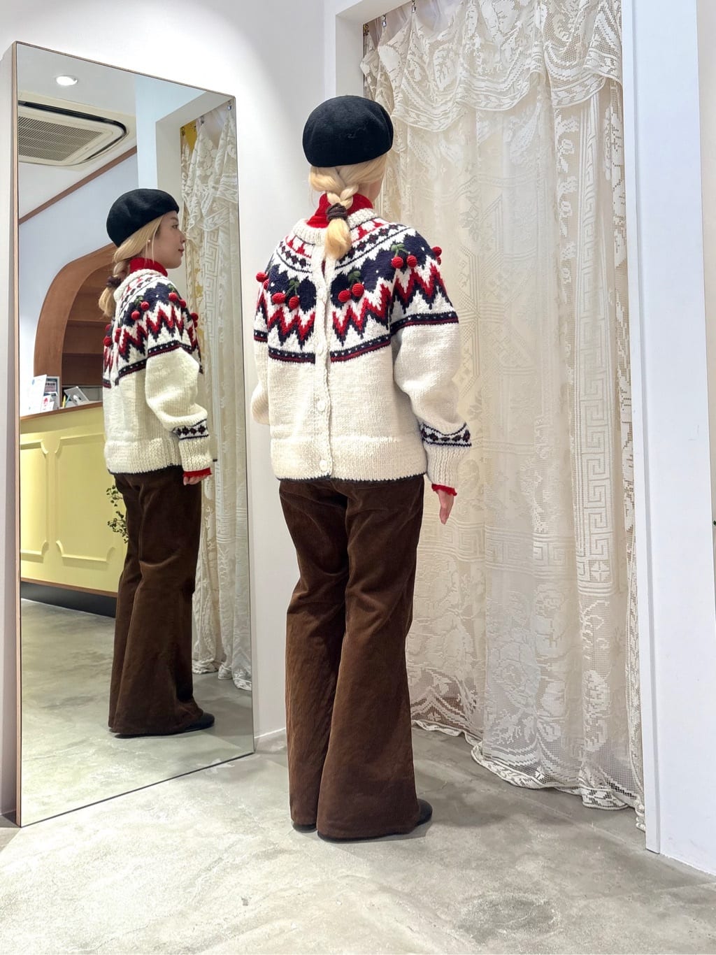 CHILD WOMAN �g�ˎ��H�� �g���F149cm 2025.10.31