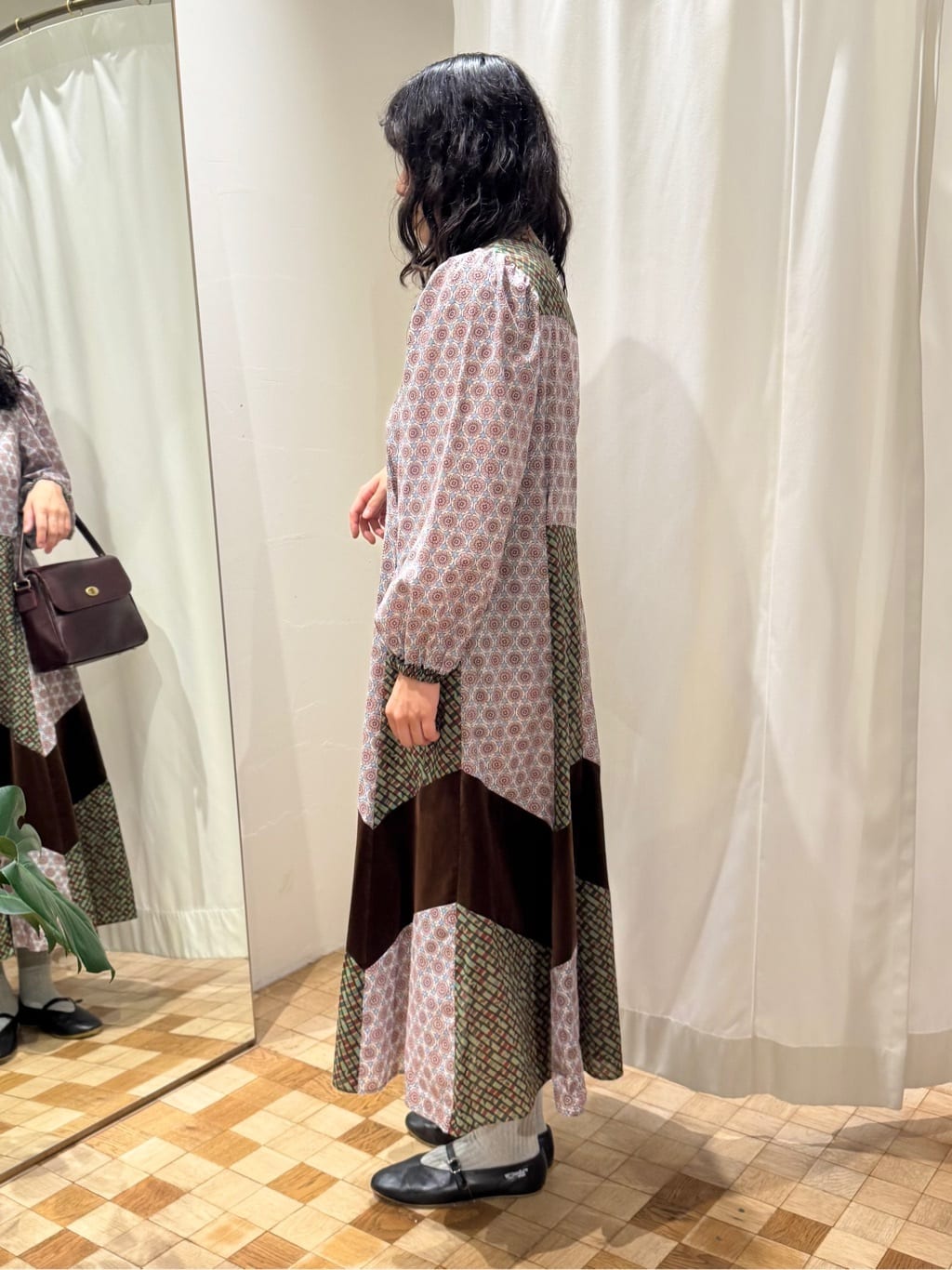 CHILD WOMAN ÉhH gF160cm 2025.09.21