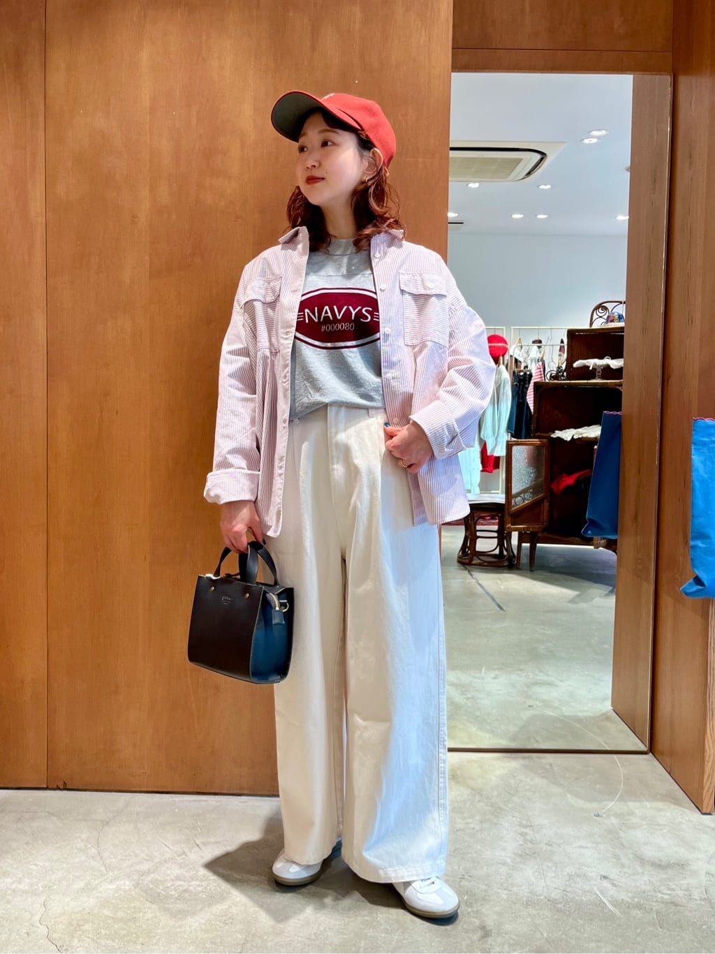 gˎH